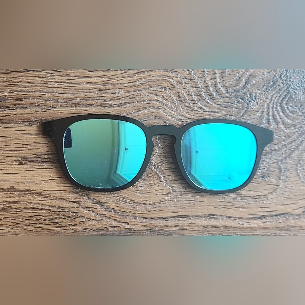 Pair Eyewear Topper - Otis - The Polarized Blue Reflective Sun Top